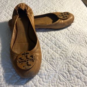 Tory Burch Leather Reva Flats size 8